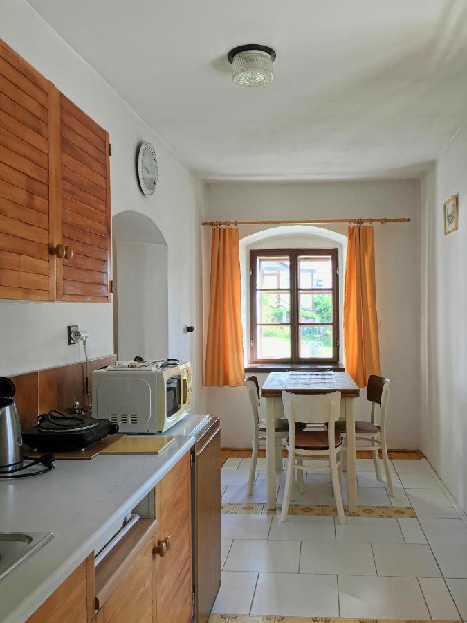 Apartmány v broumovském statku Broumov Exterior foto